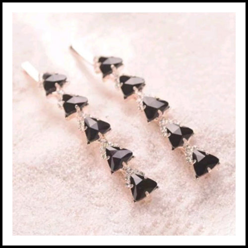 Mavis Black Hairclips 1pr