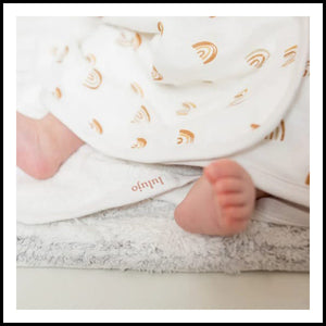 LuLujo Hooded Baby Towel - Rainbow